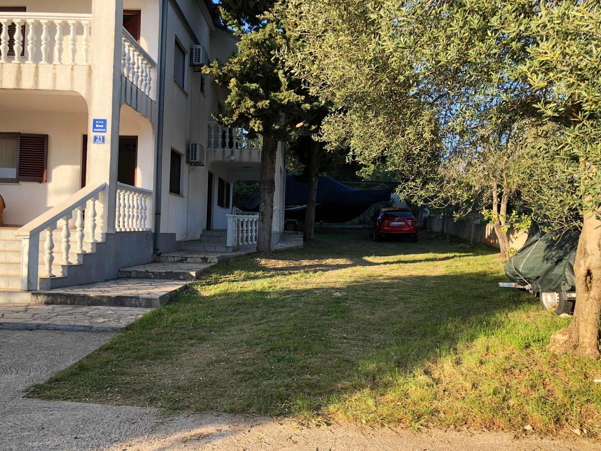 Apartments Antolkovic Ugljan Exteriér fotografie